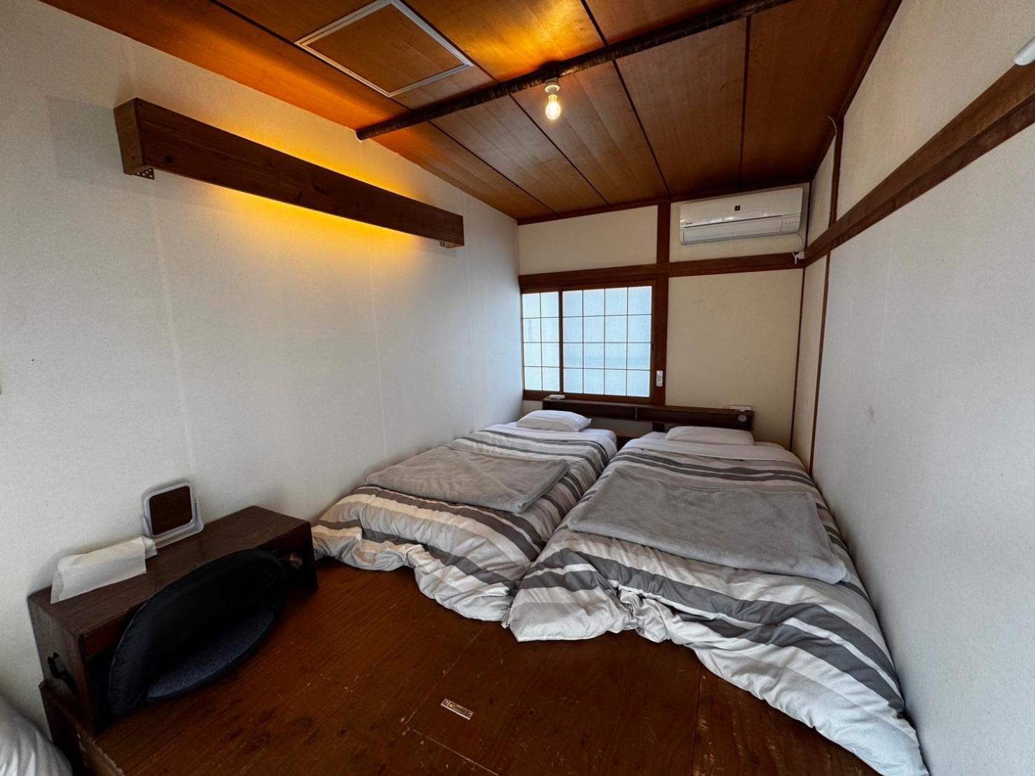 Roku Hostel Hiroshima Esterno foto